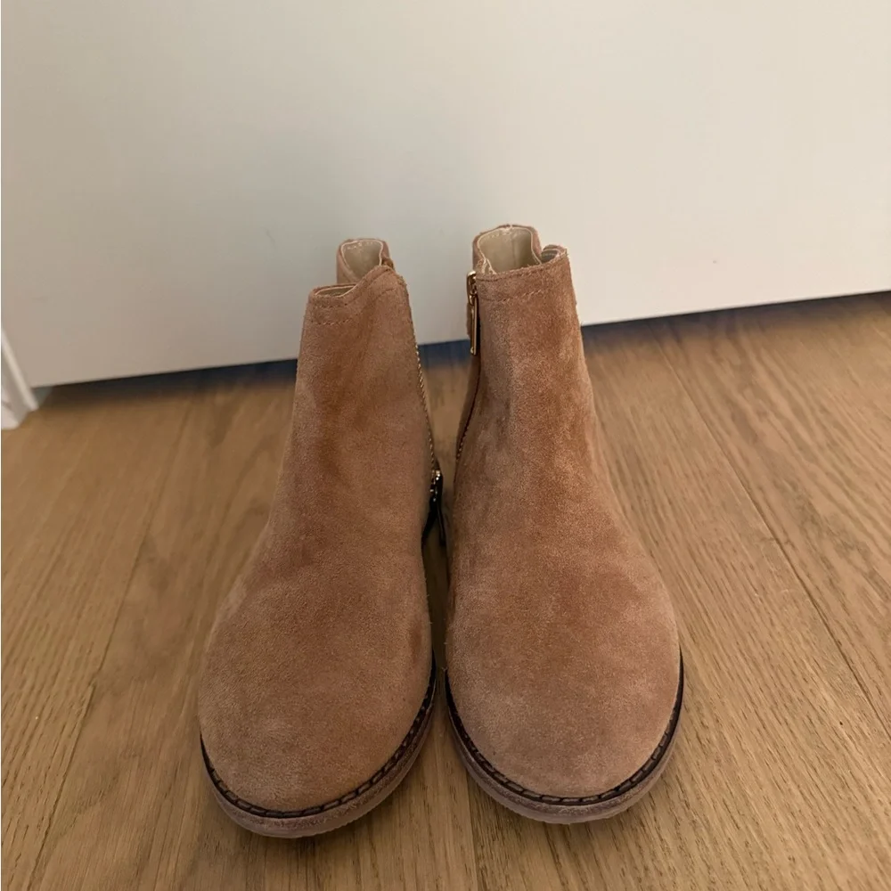 Janie and Jack Tan Suede Kids Boots - Picture 4 of 6